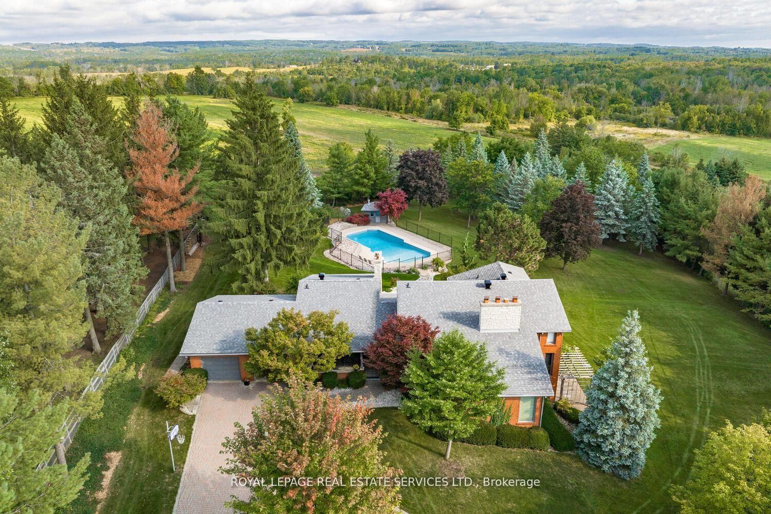 Photo 4 of 16 Mccoll Drive, Caledon, Rural Caledon — HOMEH