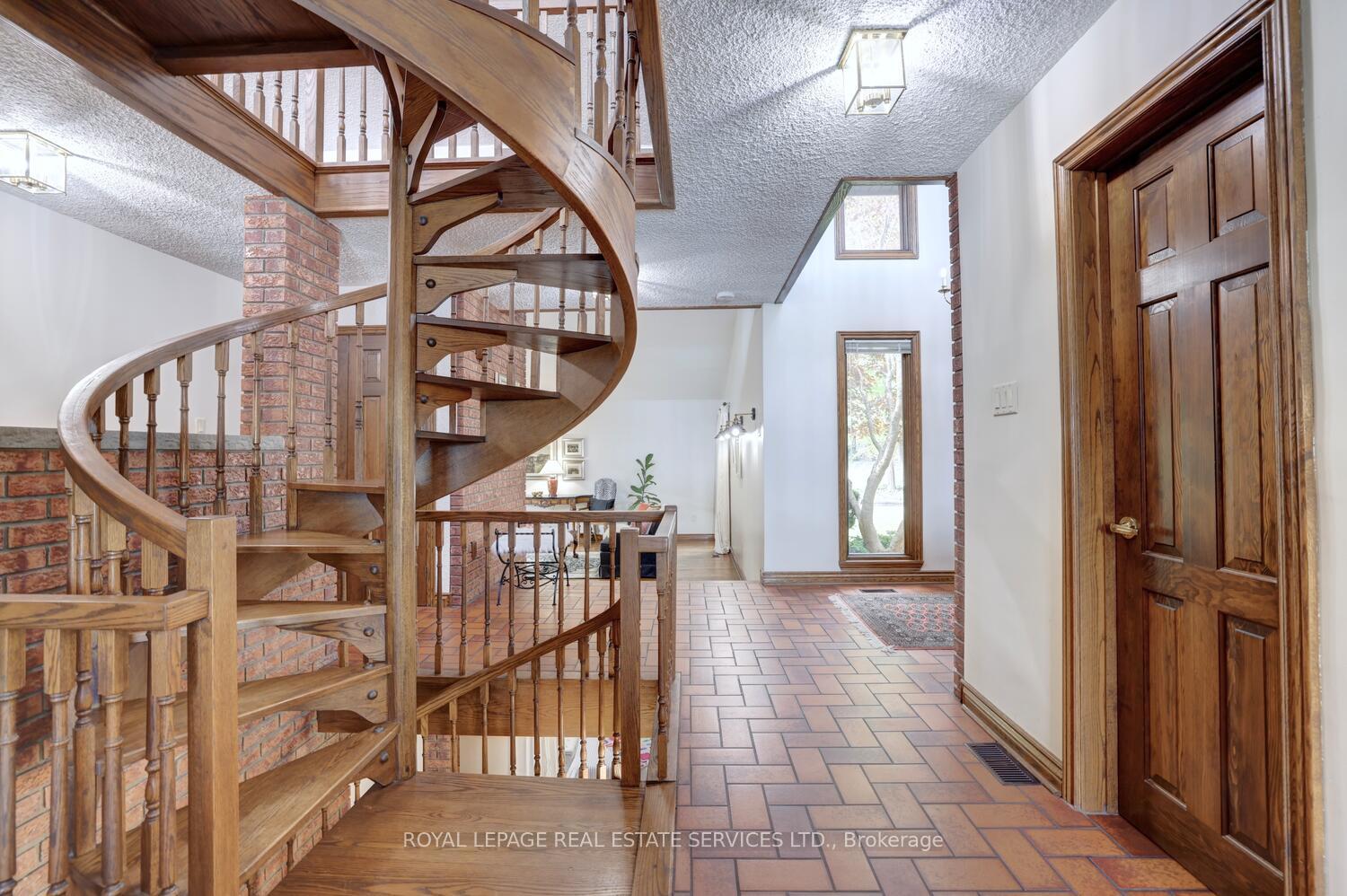 Photo 12 of 16 Mccoll Drive, Caledon, Rural Caledon — HOMEH