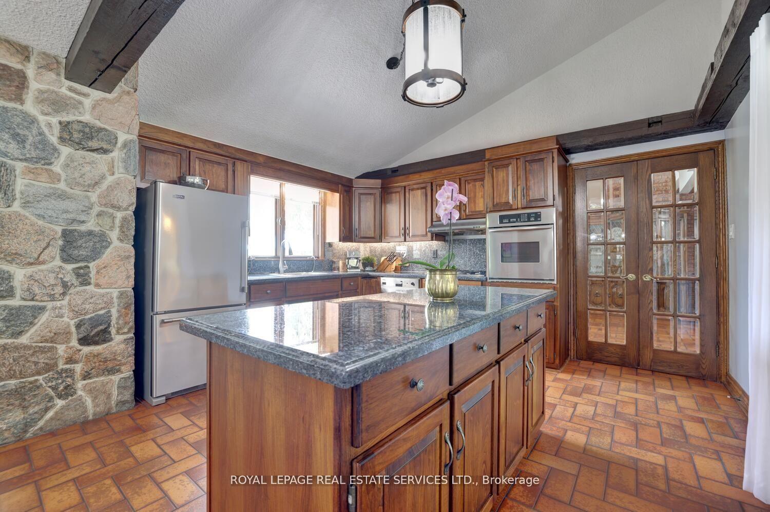 Photo 14 of 16 Mccoll Drive, Caledon, Rural Caledon — HOMEH