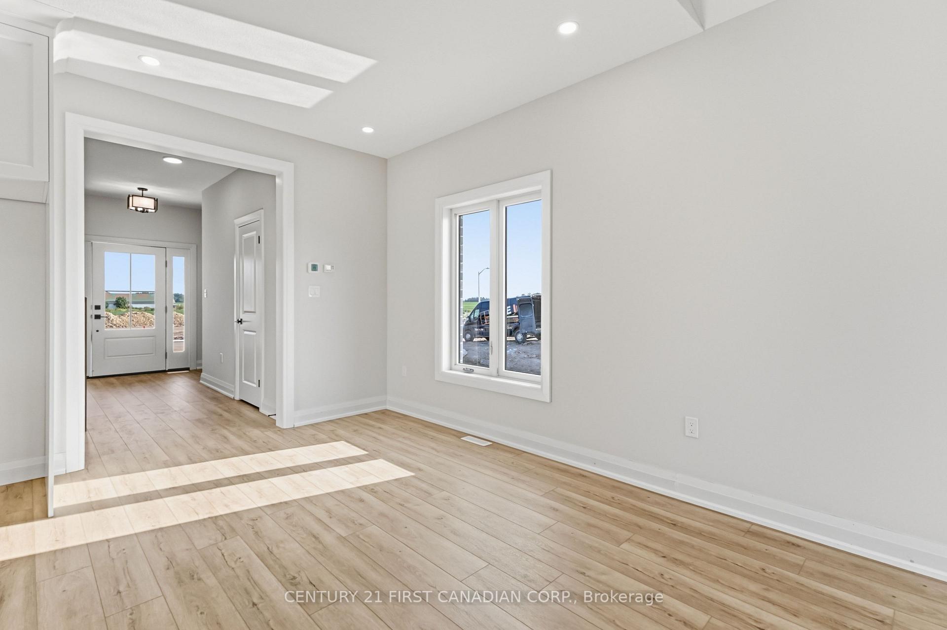 Photo 17 of 115 Addison Avenue, Lucan Biddulph, Lucan — HOMEH