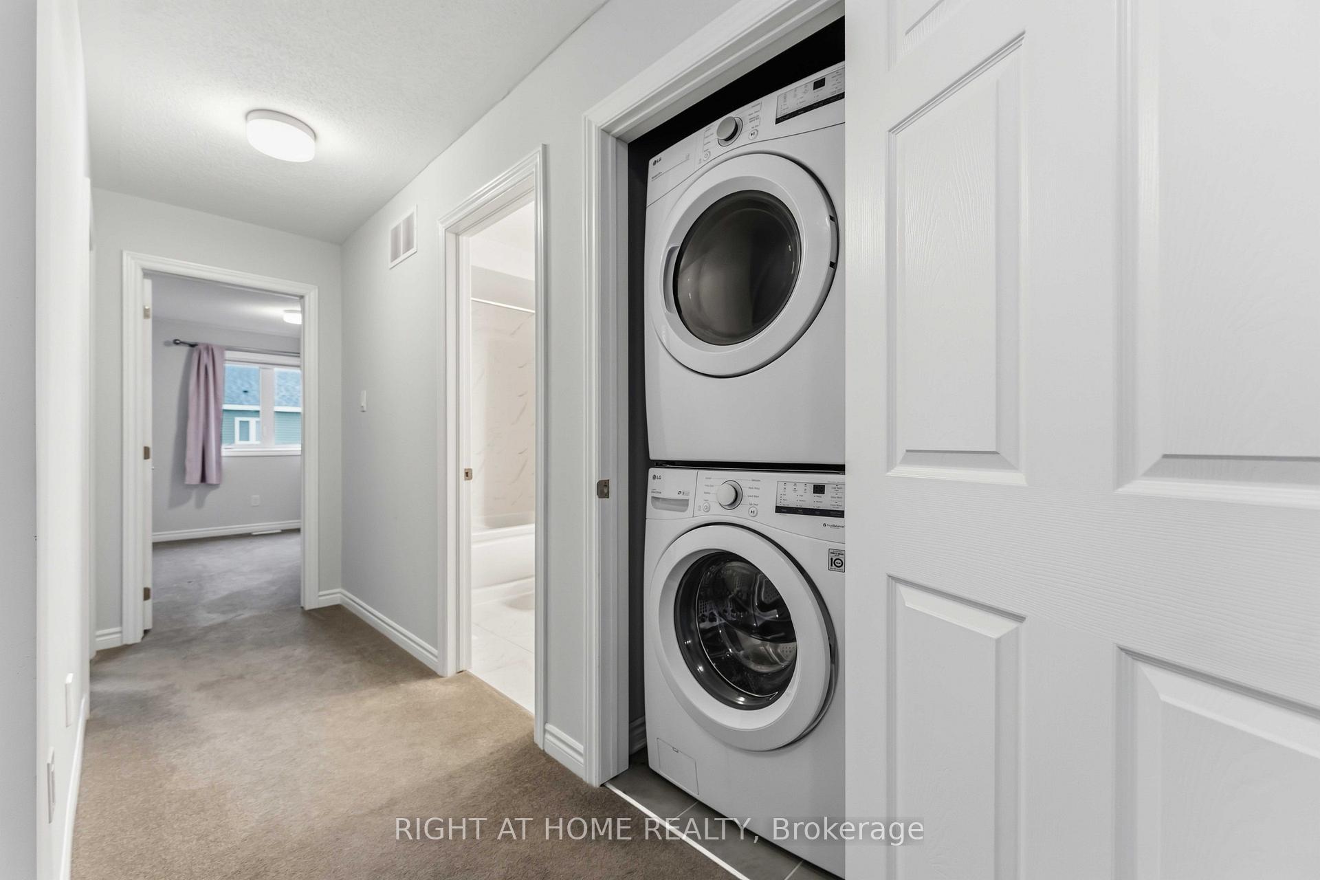 Photo 22 of 709 Derreen Avenue, Ottawa, Stittsville (North) — HOMEH