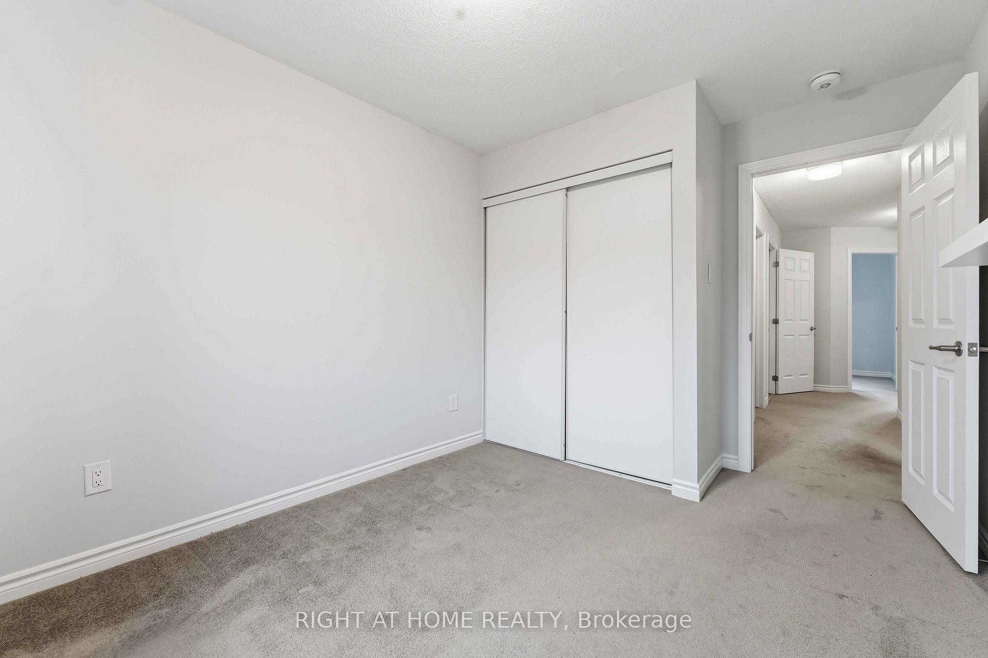 Photo 25 of 709 Derreen Avenue, Ottawa, Stittsville (North) — HOMEH