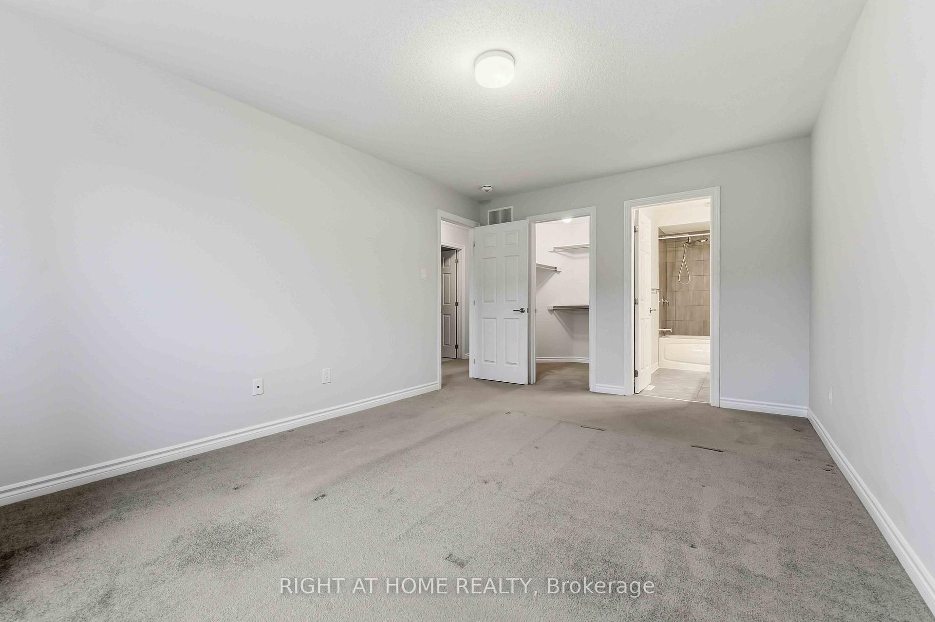 Photo 28 of 709 Derreen Avenue, Ottawa, Stittsville (North) — HOMEH