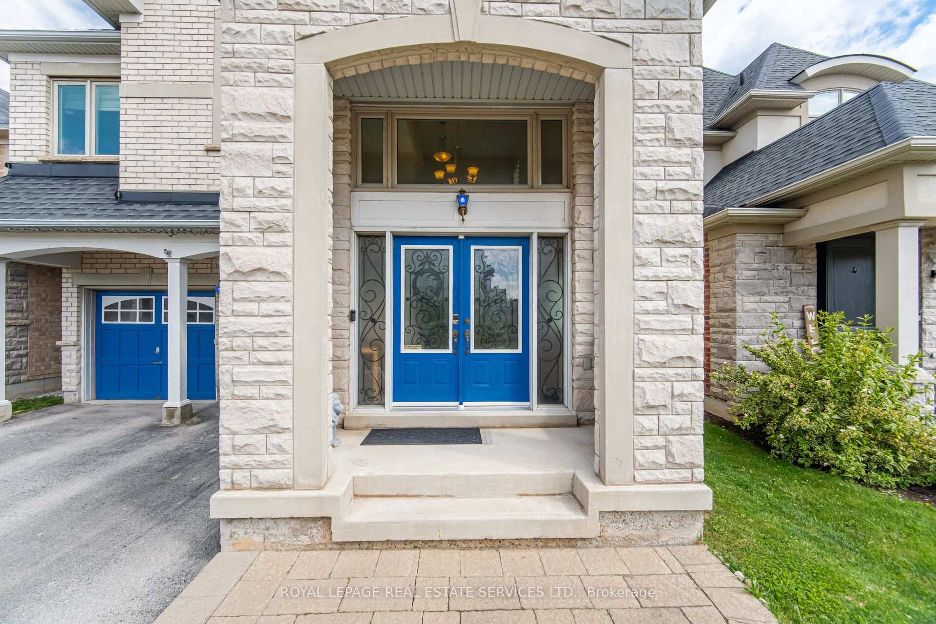 Photo 5 of 3093 Ferguson Drive, Burlington, Alton — HOMEH