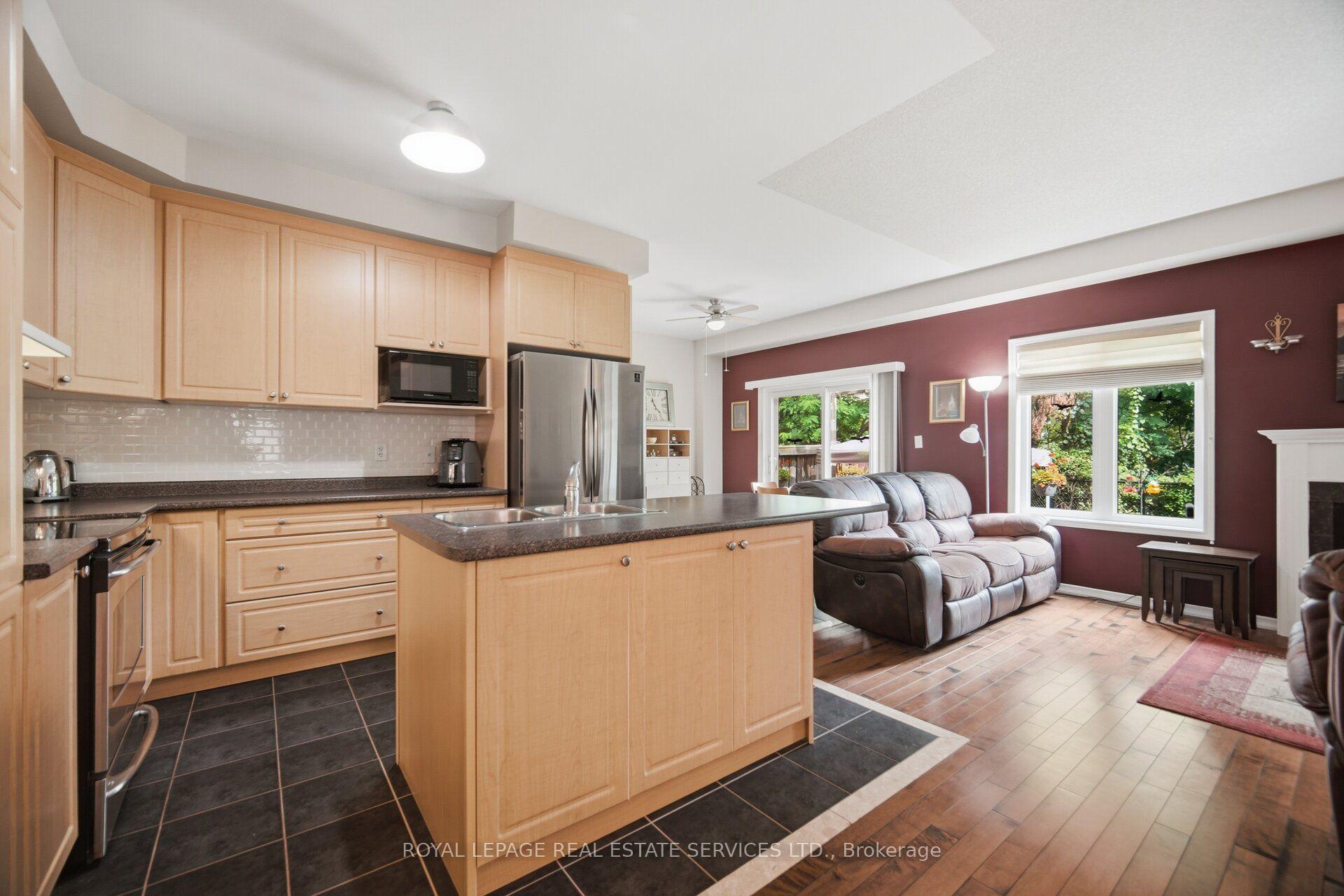 Photo 17 of 3093 Ferguson Drive, Burlington, Alton — HOMEH