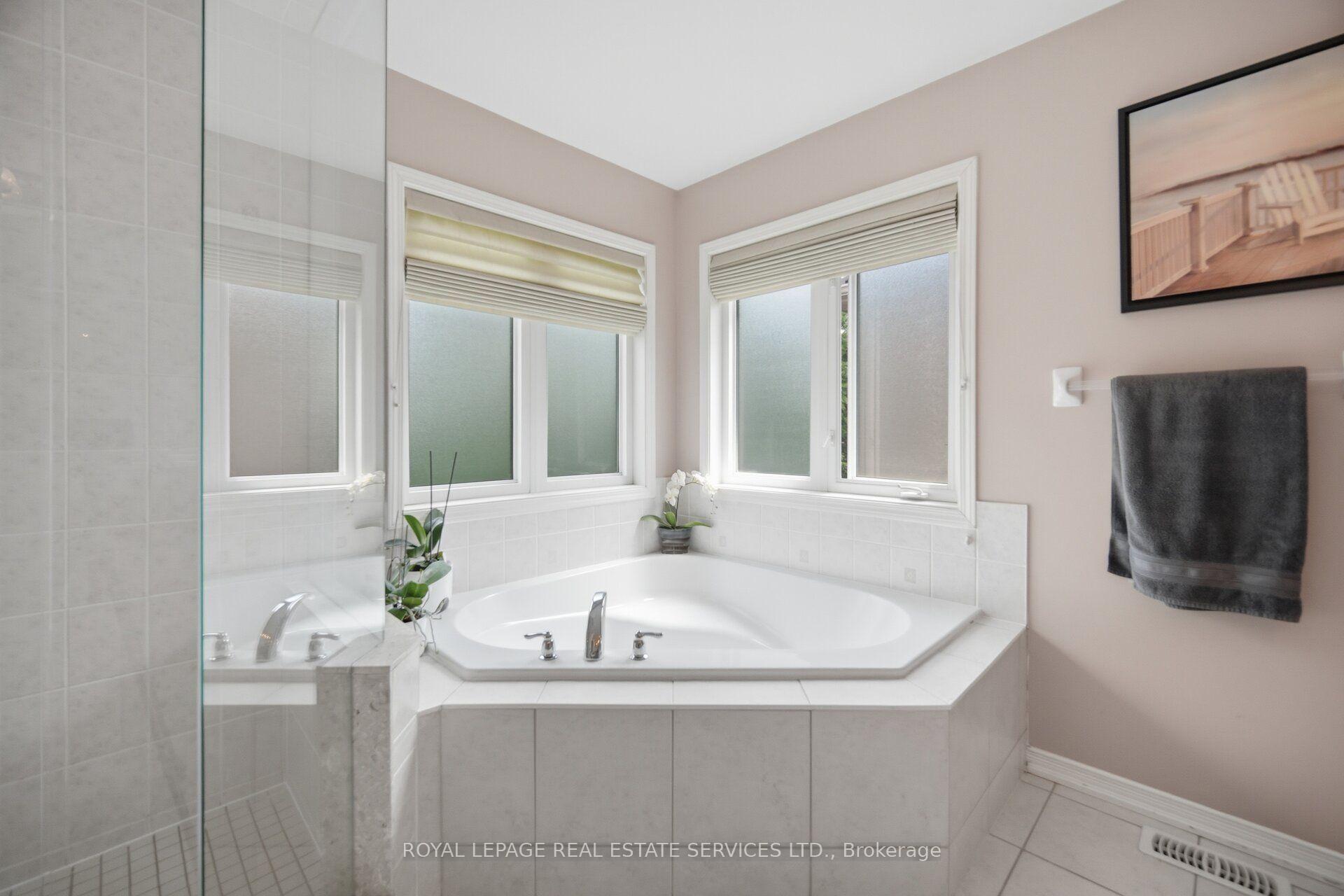 Photo 34 of 3093 Ferguson Drive, Burlington, Alton — HOMEH