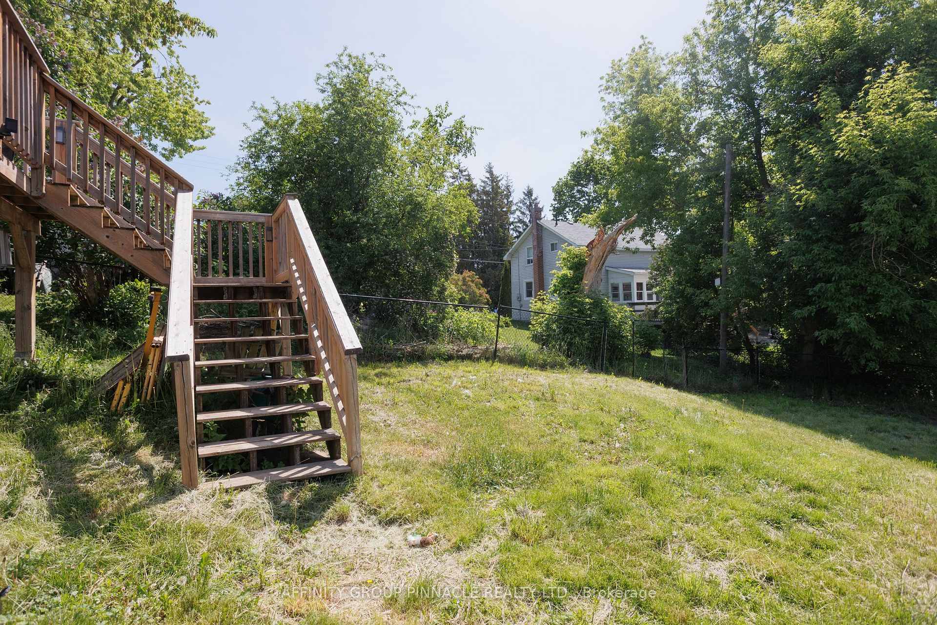 Photo 38 of 7 Colborne Street E, Kawartha Lakes, Lindsay — HOMEH
