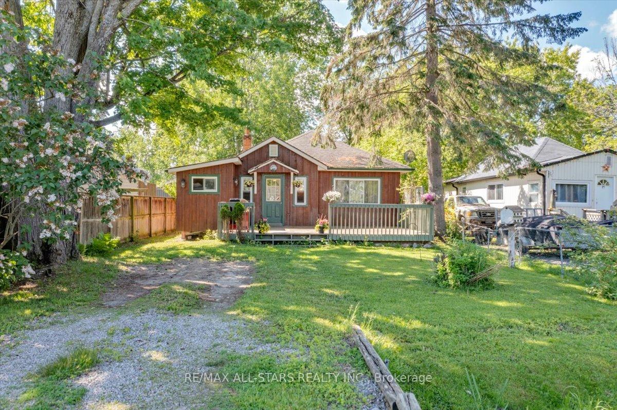 Photo 3 of 1061 2nd Line, Innisfil, Rural Innisfil — HOMEH