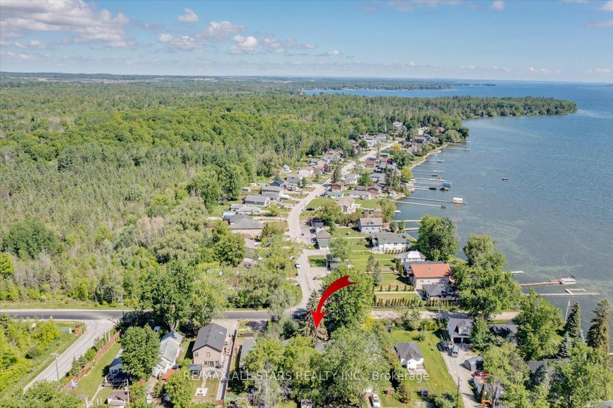 Photo 33 of 1061 2nd Line, Innisfil, Rural Innisfil — HOMEH
