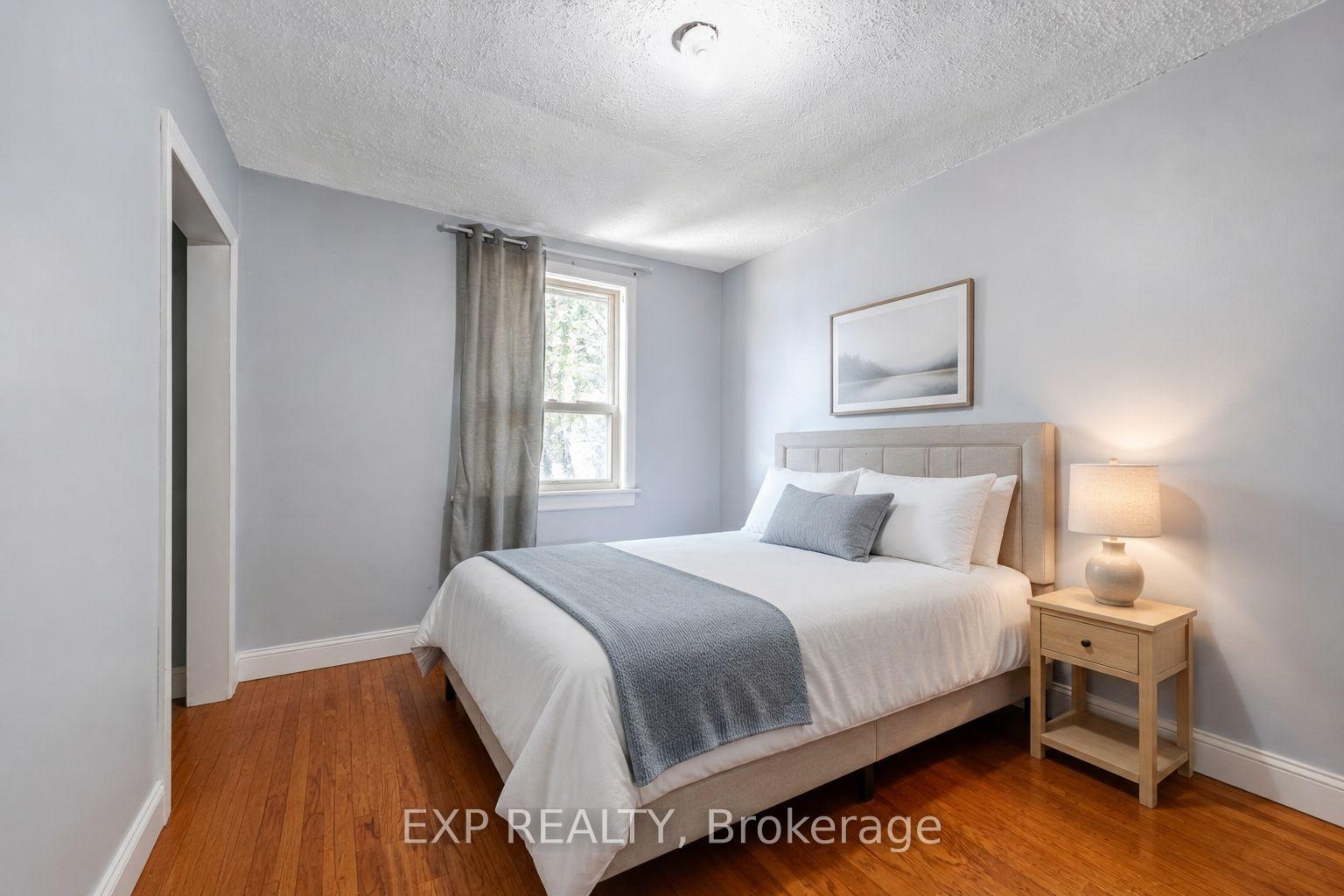 Photo 29 of 48 Sixteenth Street, Etobicoke, New Toronto — HOMEH