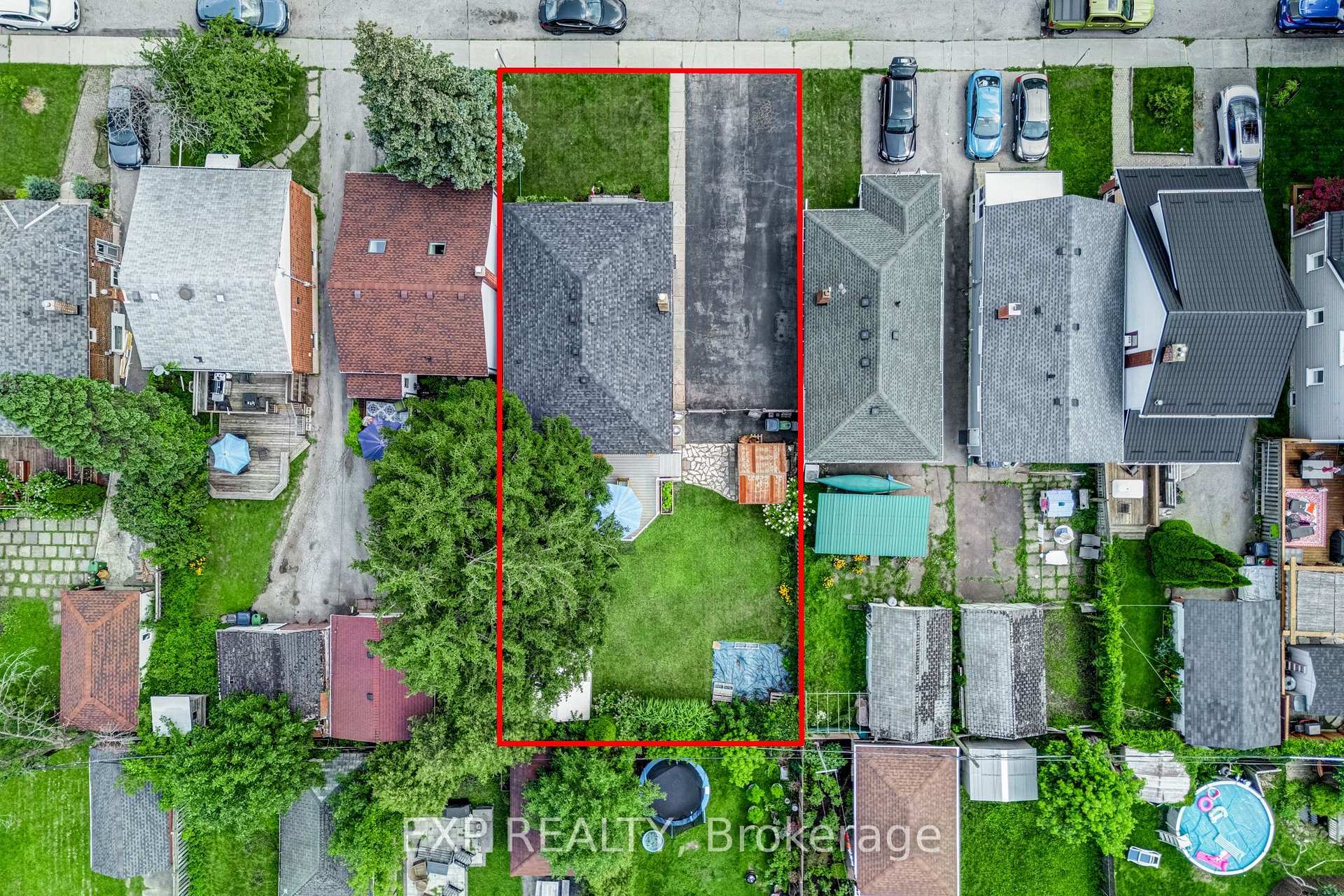 Photo 36 of 48 Sixteenth Street, Etobicoke, New Toronto — HOMEH