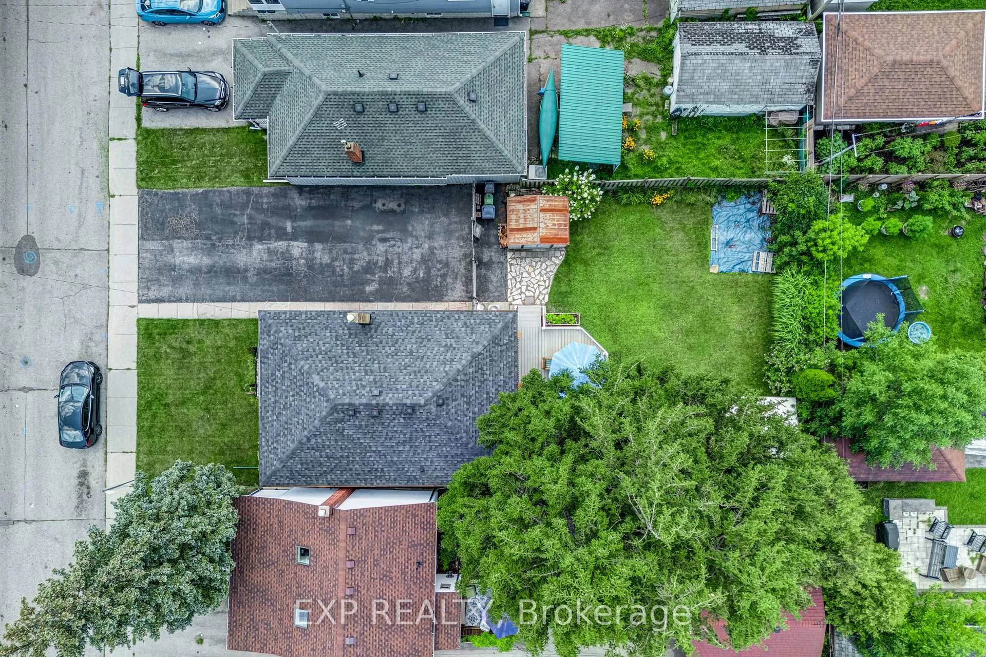 Photo 32 of 48 Sixteenth Street, Etobicoke, New Toronto — HOMEH