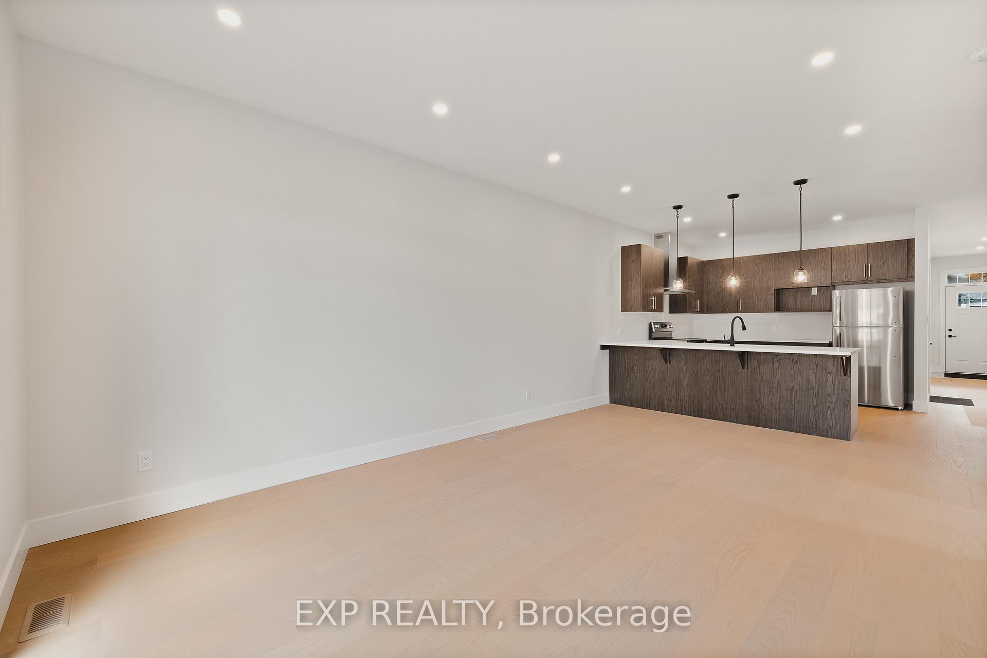 Photo 9 of Unit 201, 12 Washington Street, Norwich, Norwich Town — HOMEH