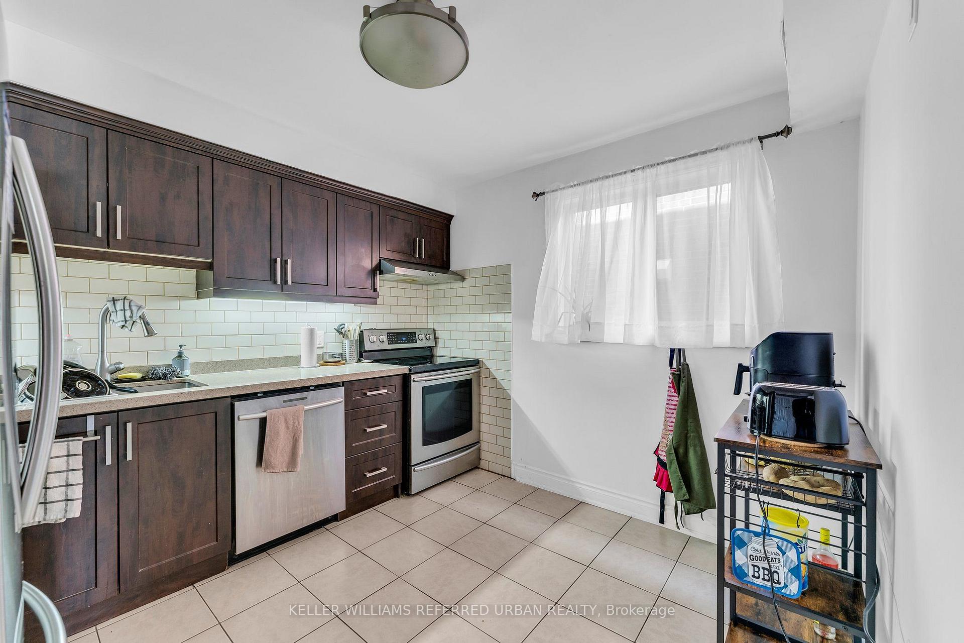 Photo 18 of Unit MAIN, 314 Atlas Avenue, Toronto, Oakwood Village — HOMEH