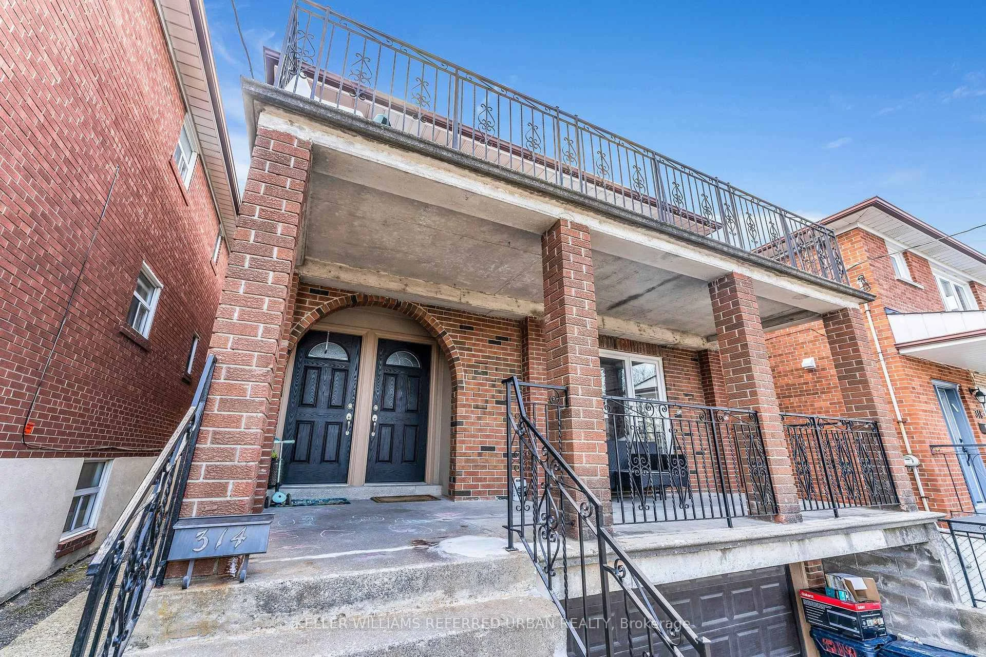 Photo 5 of Unit MAIN, 314 Atlas Avenue, Toronto, Oakwood Village — HOMEH
