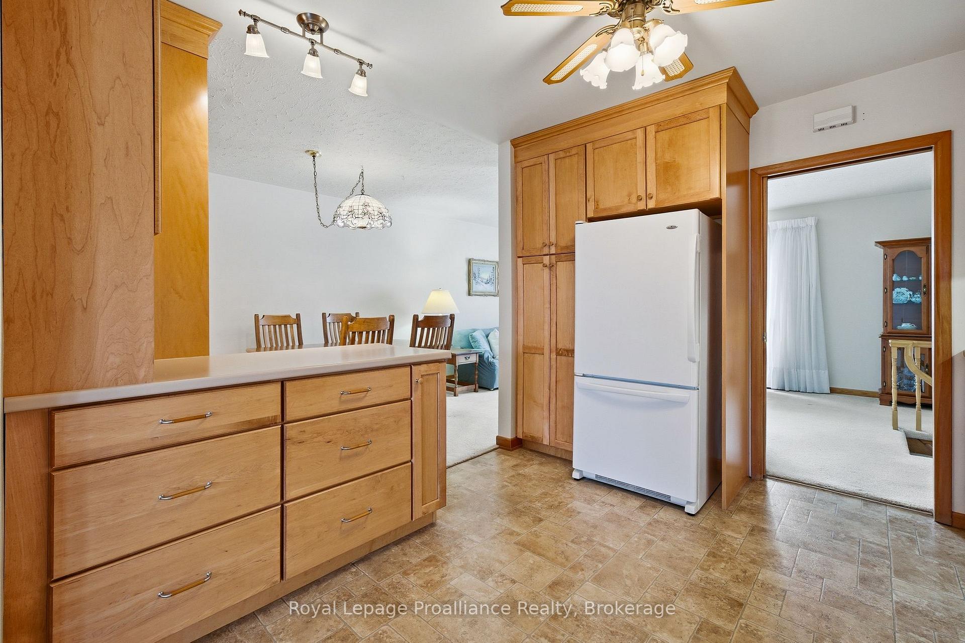 Photo 14 of 46 Edgehill Road, Belleville, Belleville Ward — HOMEH