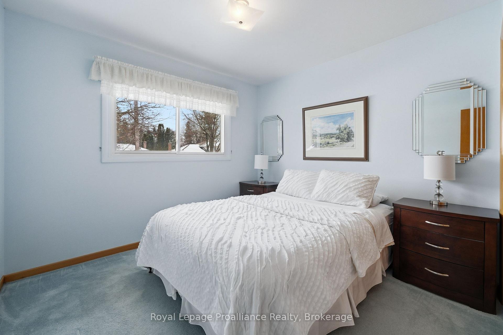 Photo 27 of 46 Edgehill Road, Belleville, Belleville Ward — HOMEH