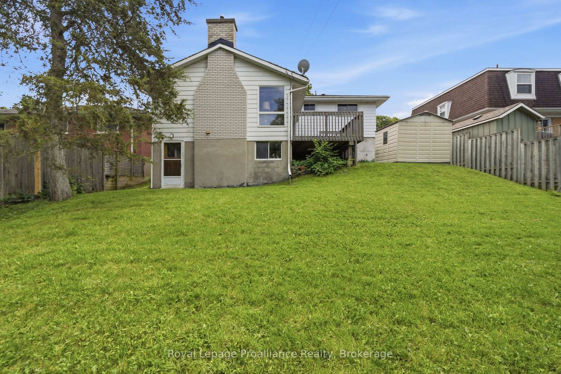 Photo 42 of 46 Edgehill Road, Belleville, Belleville Ward — HOMEH