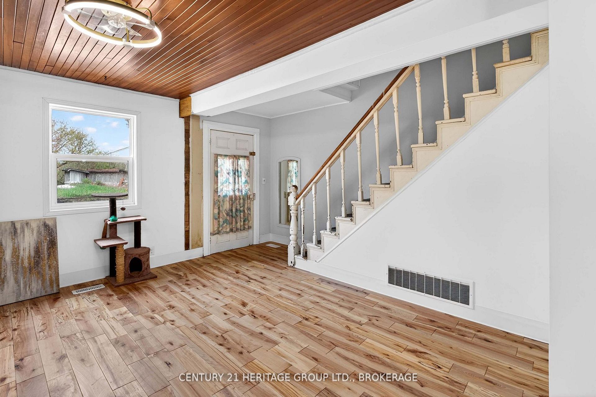 Photo 10 of 5886 Wilmer Road, Frontenac, Frontenac South — HOMEH