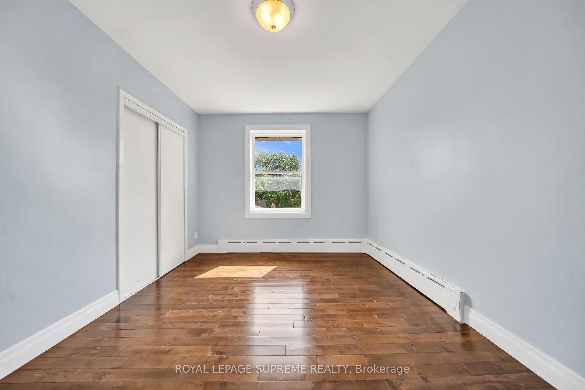 Photo 28 of Unit 4, 135 Kingsway Crescent, Etobicoke, Kingsway South — HOMEH