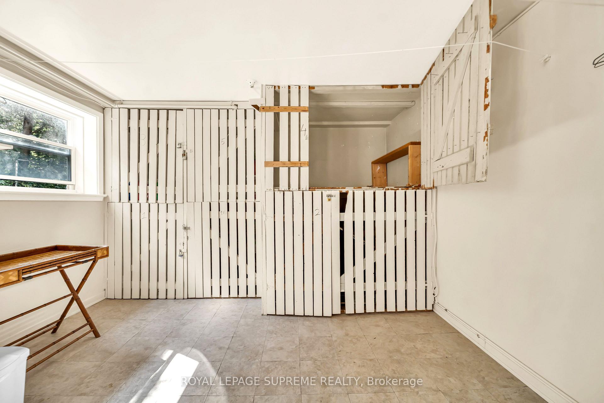 Photo 34 of Unit 4, 135 Kingsway Crescent, Etobicoke, Kingsway South — HOMEH