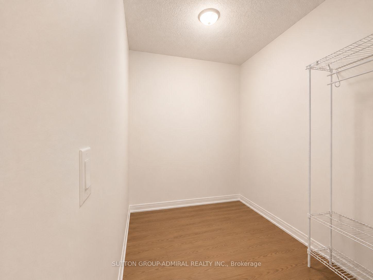 Photo 6 of Unit 1915, 7165 Yonge Street, Markham, Grandview — HOMEH