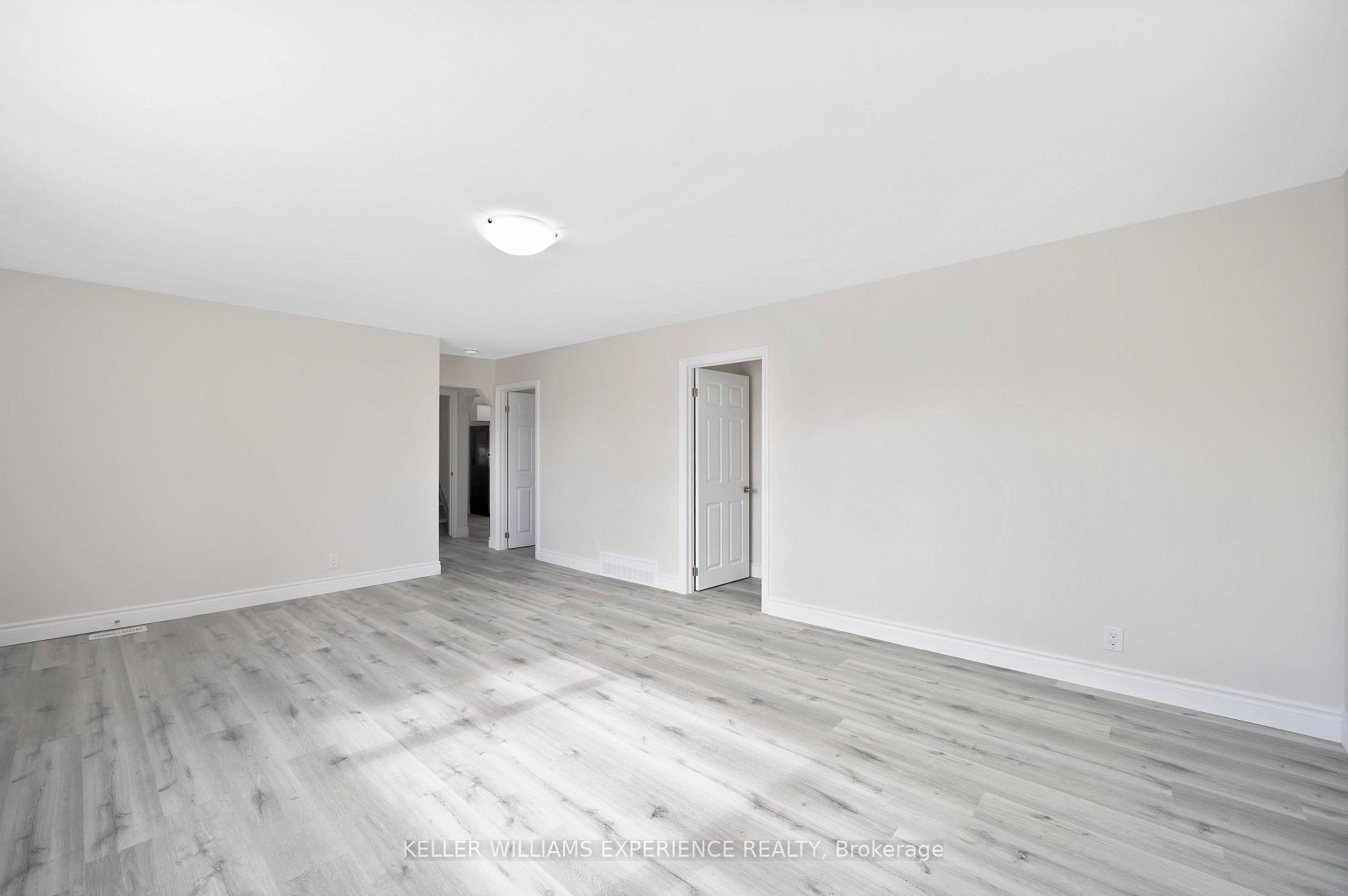 Photo 7 of Unit Upper, 52 Cundles Road E, Barrie, Cundles East — HOMEH