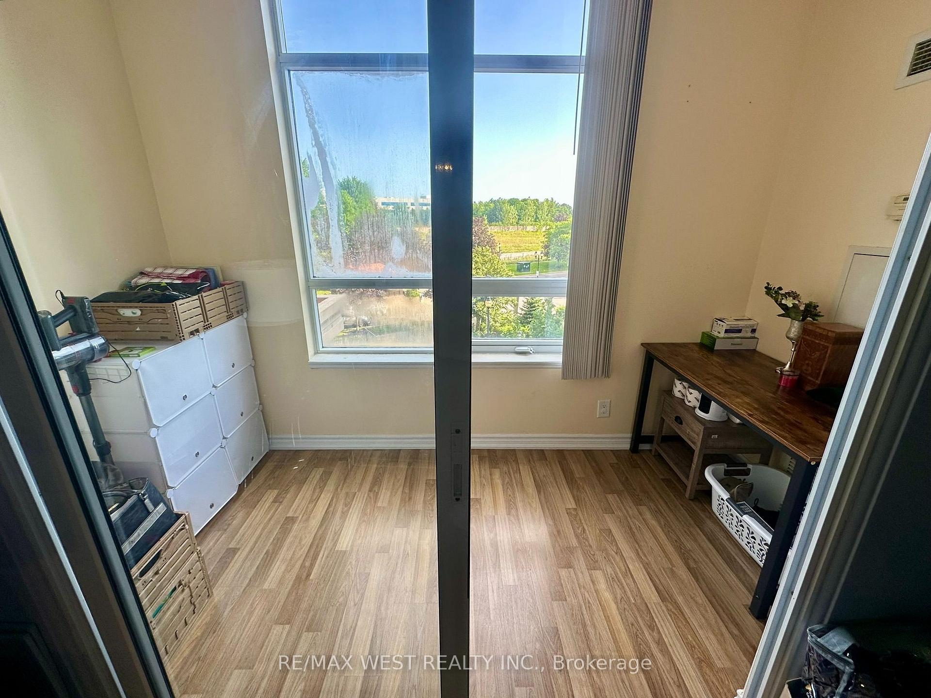Photo 5 of Unit 302, 9235 Jane Street, Vaughan, Maple — HOMEH