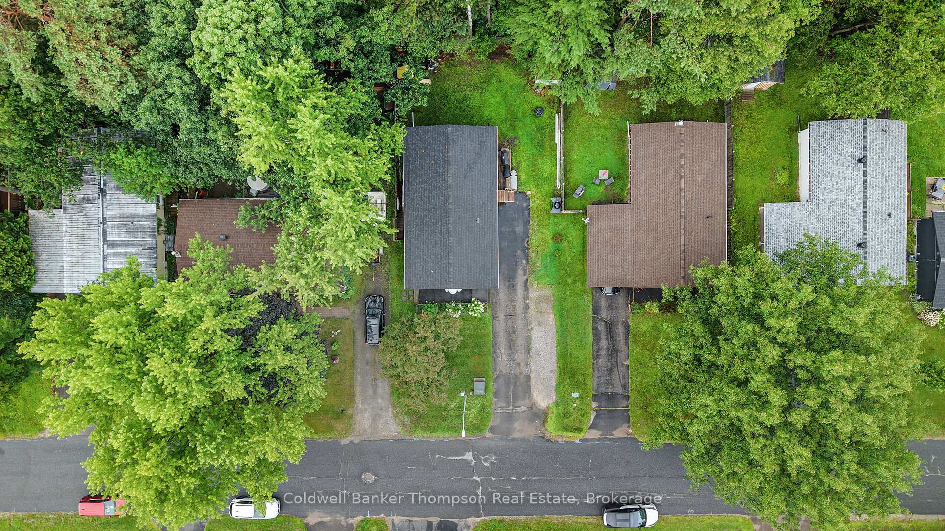 Photo 2 of 17 Dudley Drive, Bracebridge — HOMEH