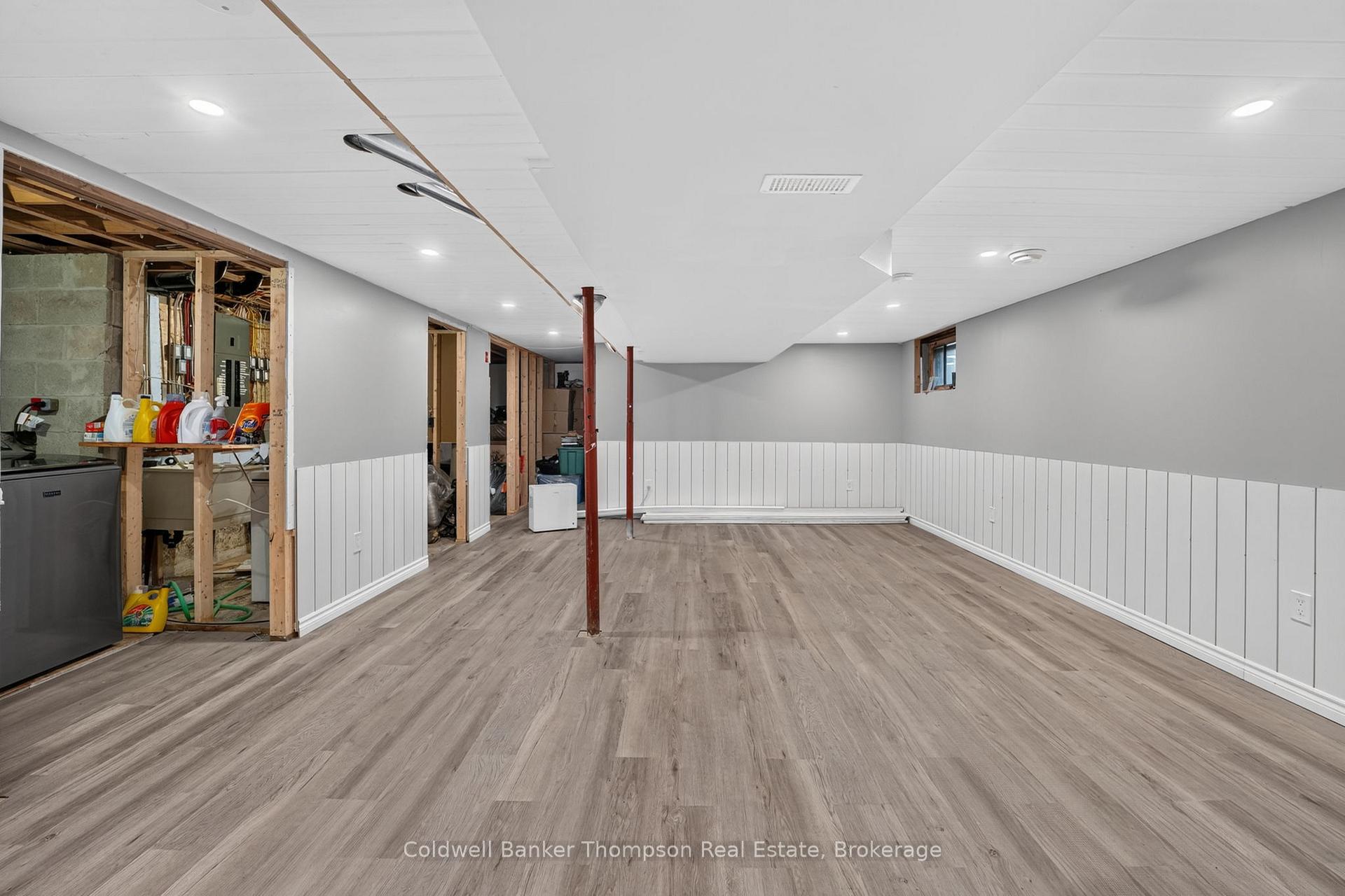 Photo 35 of 17 Dudley Drive, Bracebridge — HOMEH