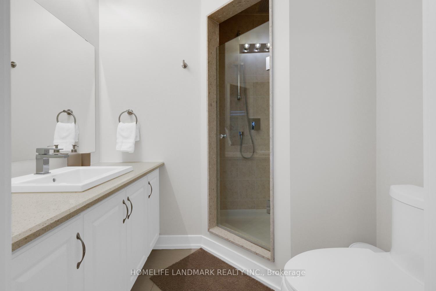 Photo 22 of 217 Salterton Circle, Vaughan, Rural Vaughan — HOMEH