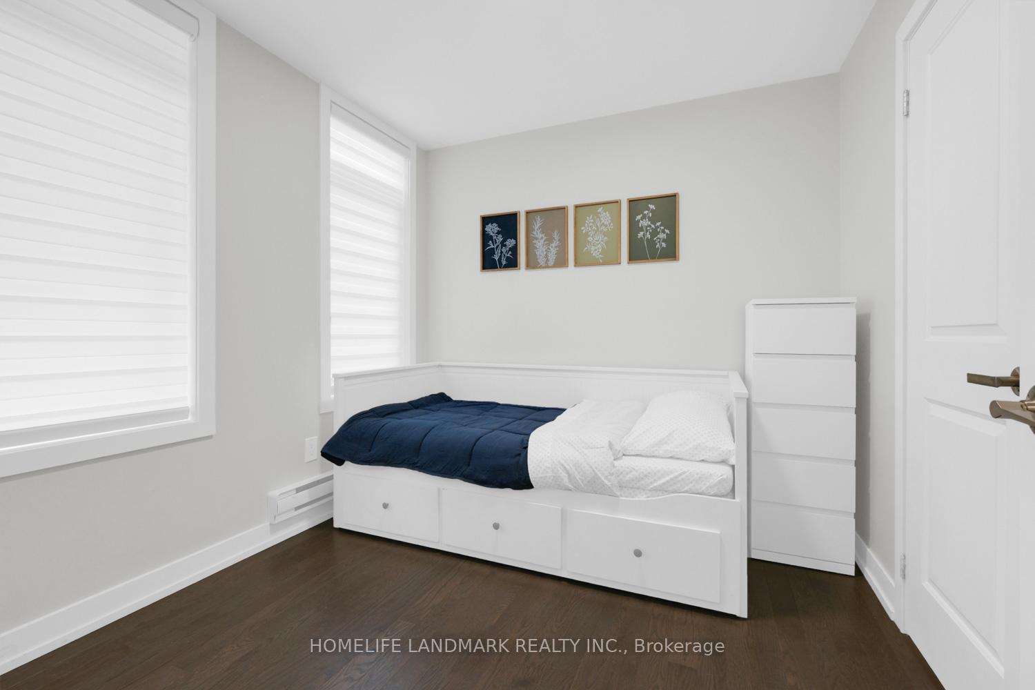 Photo 23 of 217 Salterton Circle, Vaughan, Rural Vaughan — HOMEH