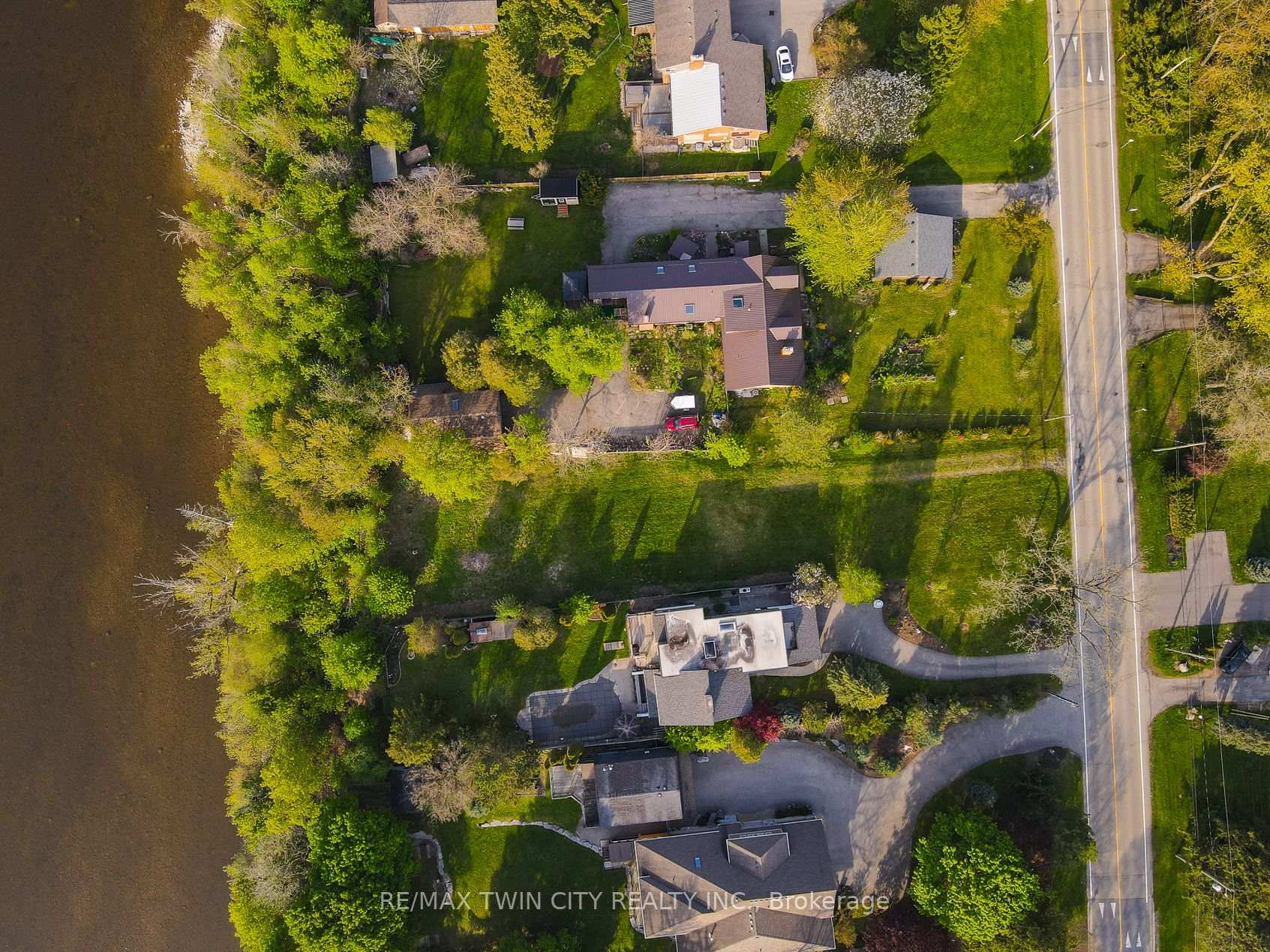 Photo 33 of 138 Riverbank Drive, Cambridge, Preston Heights — HOMEH