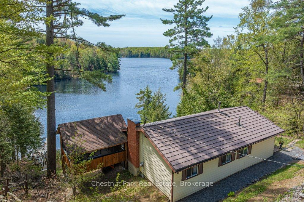 Photo 3 of 1026 Carlson Place, Bracebridge, Draper — HOMEH