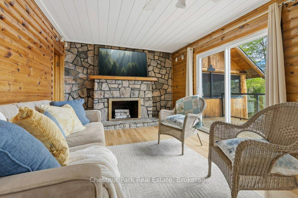 Photo 20 of 1026 Carlson Place, Bracebridge, Draper — HOMEH