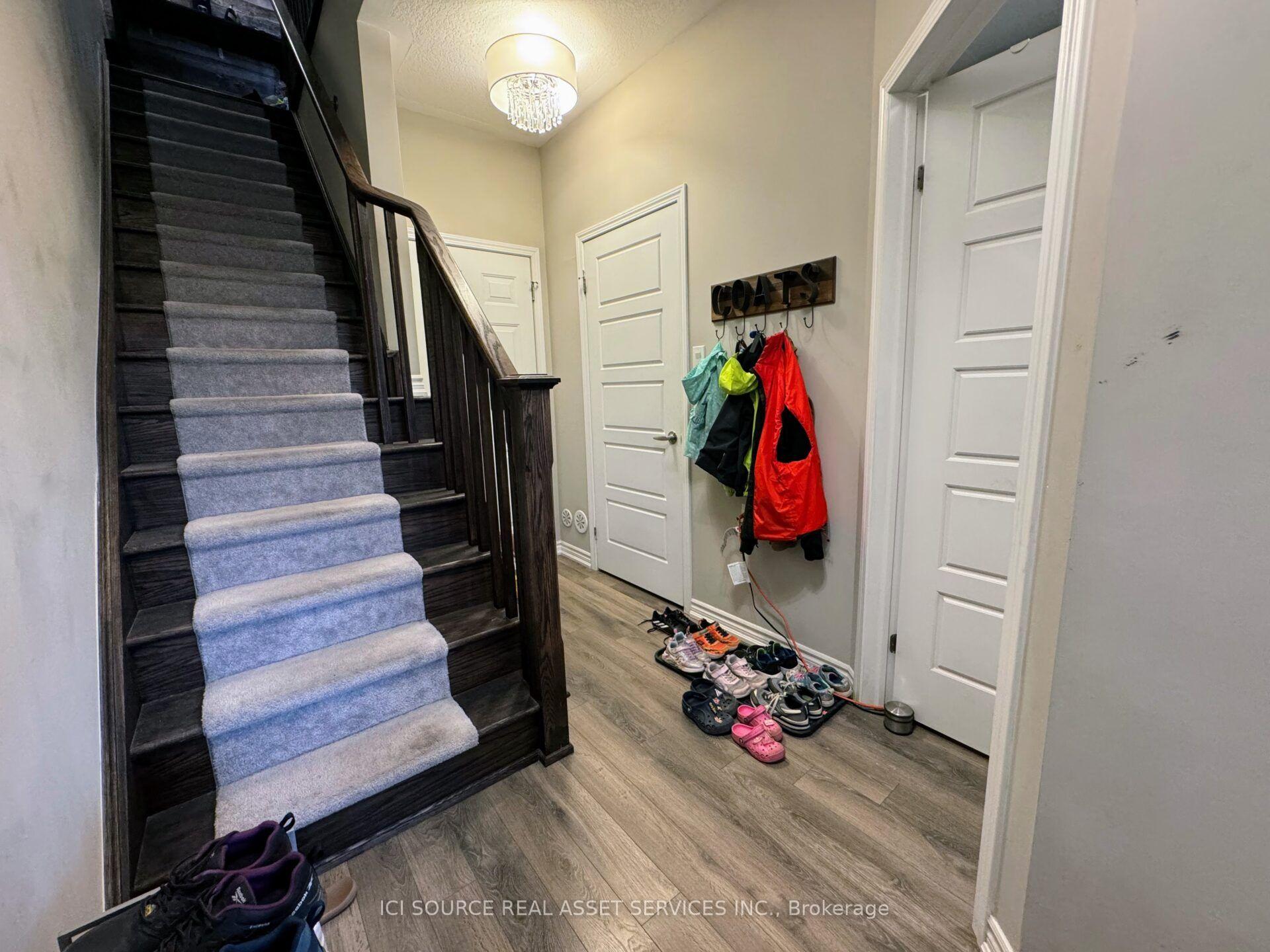 Photo 8 of 543 Goldenrod Lane, Kitchener, Trussler — HOMEH