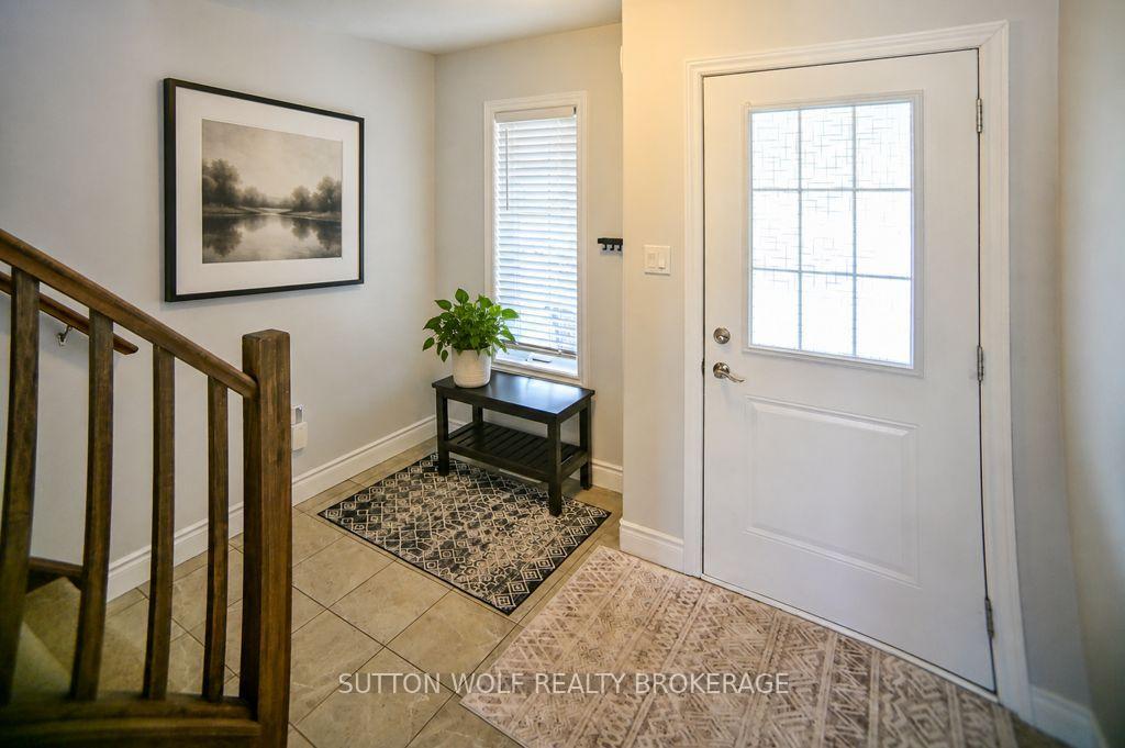Photo 9 of 54 Abbott Street, Strathroy-Caradoc, SE — HOMEH