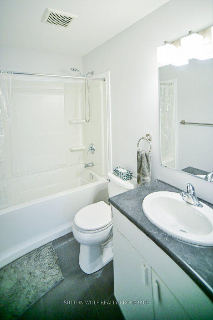 Photo 19 of 54 Abbott Street, Strathroy-Caradoc, SE — HOMEH