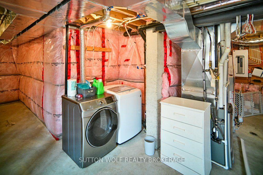 Photo 22 of 54 Abbott Street, Strathroy-Caradoc, SE — HOMEH