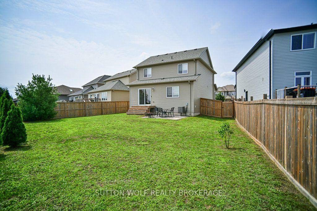 Photo 26 of 54 Abbott Street, Strathroy-Caradoc, SE — HOMEH