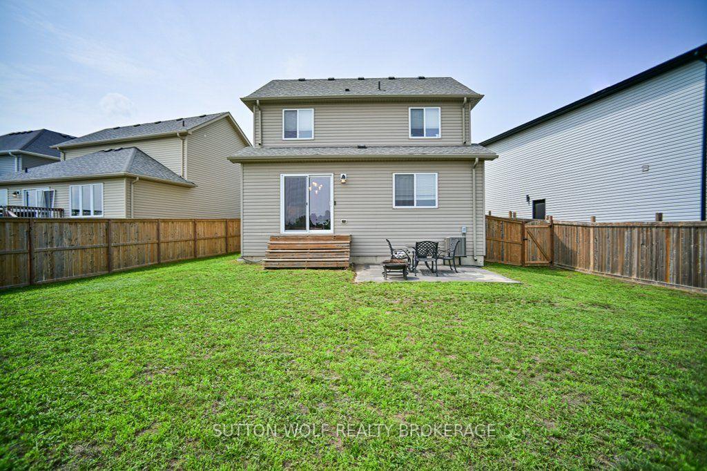 Photo 27 of 54 Abbott Street, Strathroy-Caradoc, SE — HOMEH