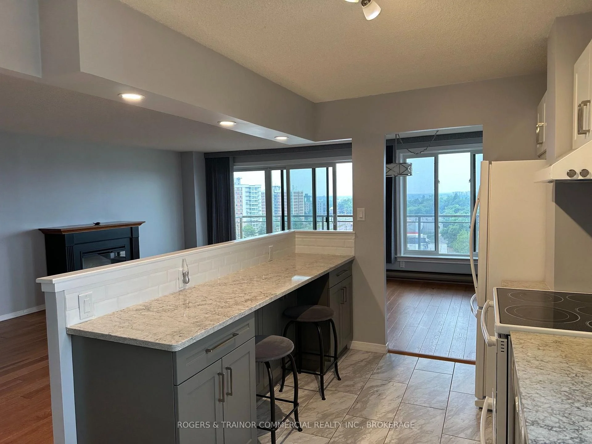 Photo 24 of Unit 905, 257 Bath Road, Kingston, East Gardiners Rd — HOMEH