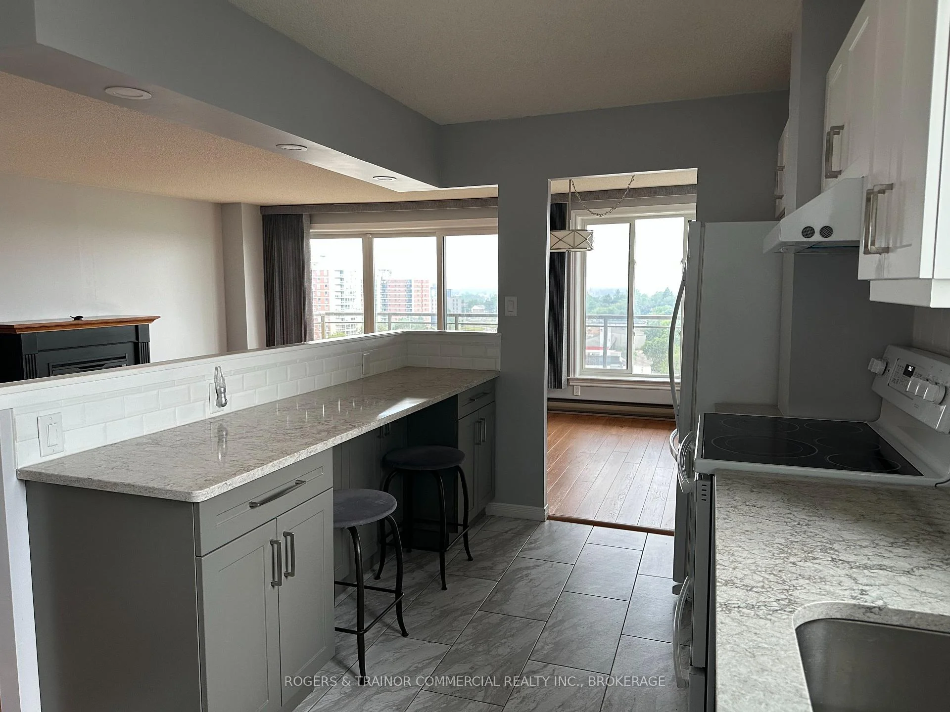 Photo 9 of Unit 905, 257 Bath Road, Kingston, East Gardiners Rd — HOMEH