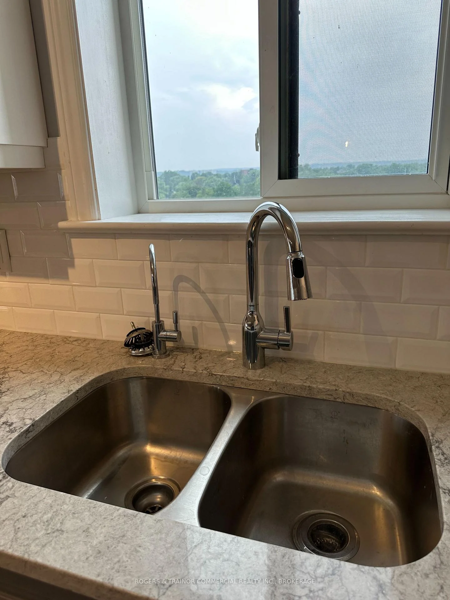 Photo 37 of Unit 905, 257 Bath Road, Kingston, East Gardiners Rd — HOMEH