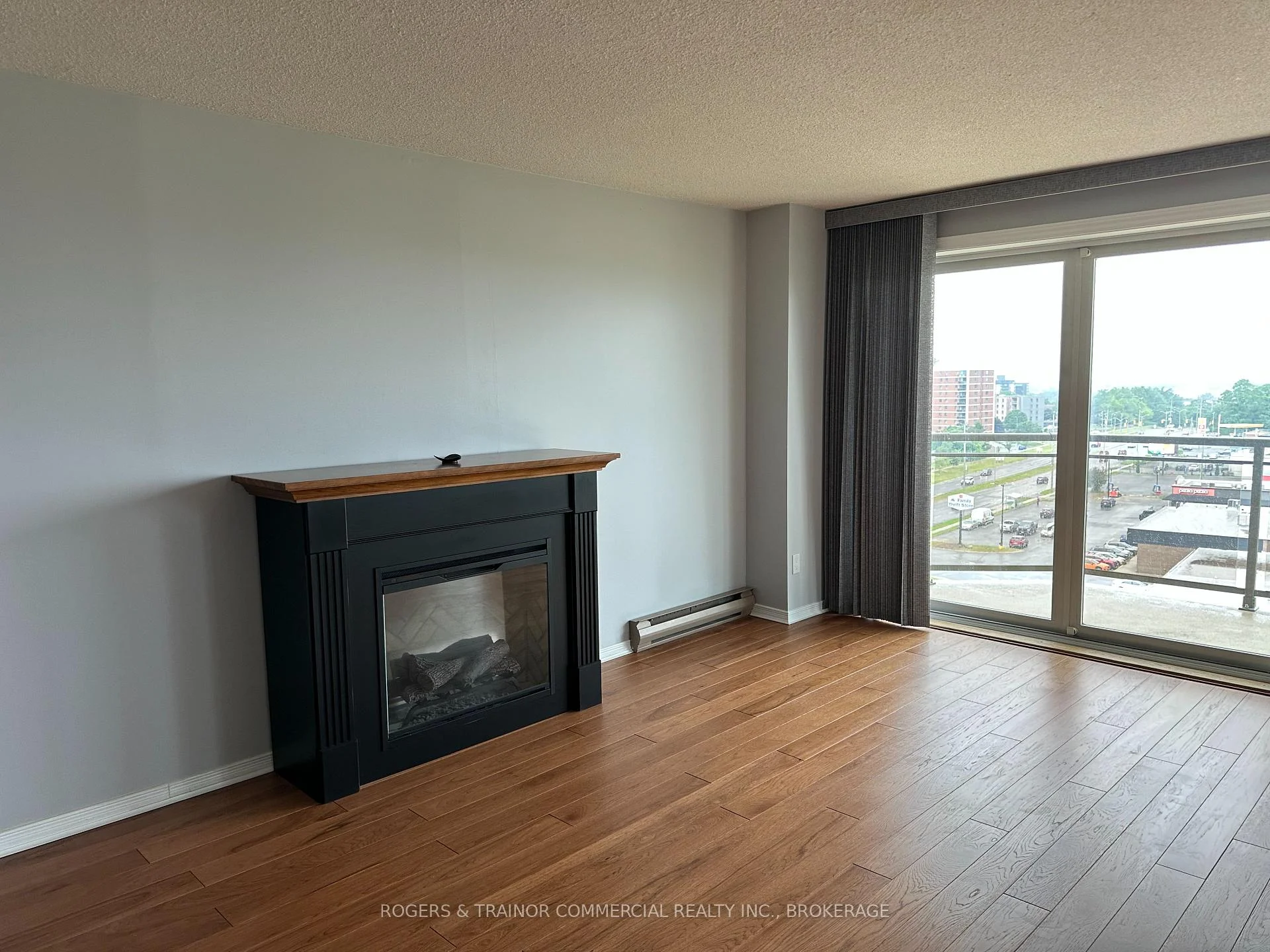 Photo 69 of Unit 905, 257 Bath Road, Kingston, East Gardiners Rd — HOMEH
