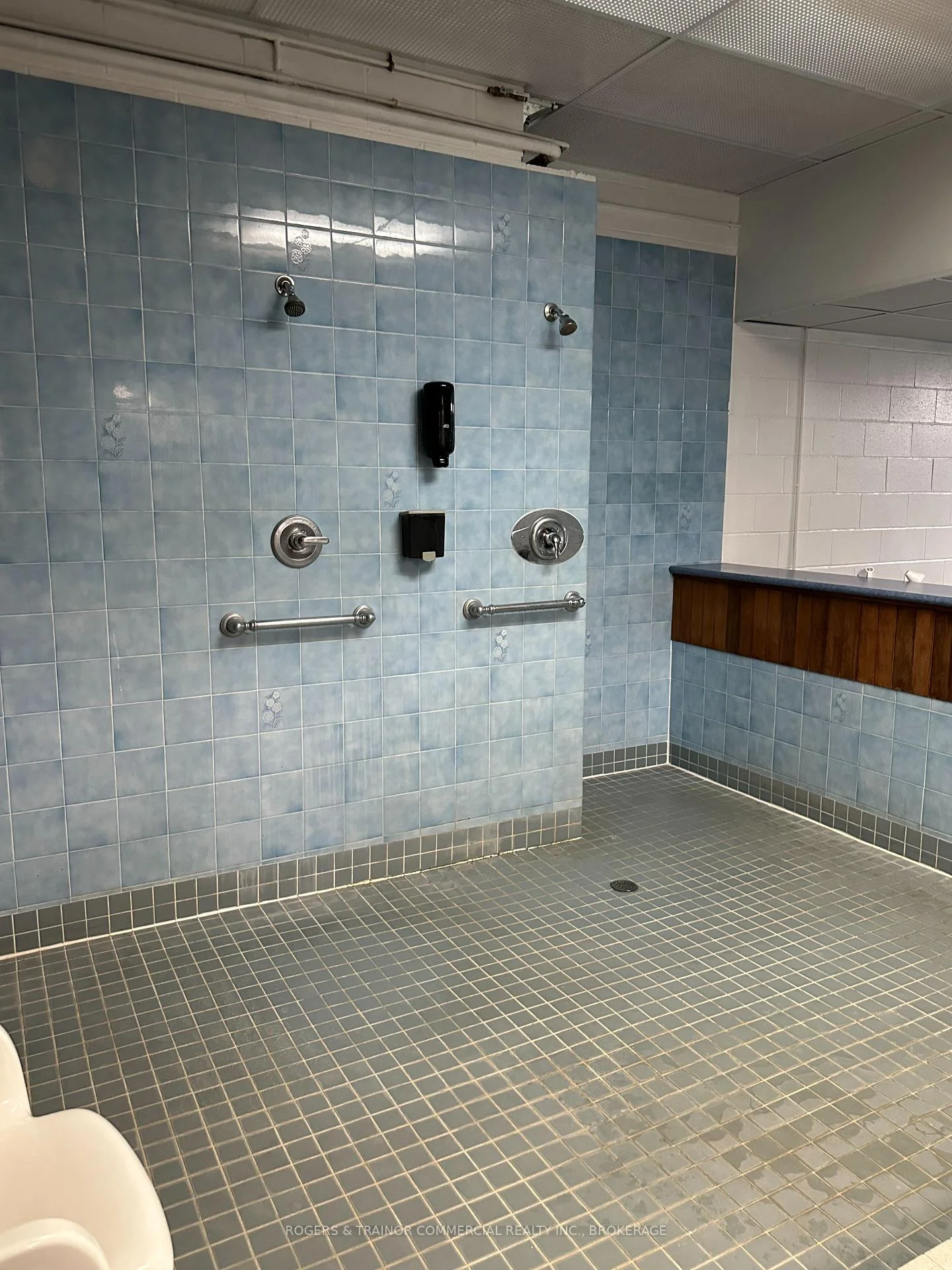Photo 79 of Unit 905, 257 Bath Road, Kingston, East Gardiners Rd — HOMEH