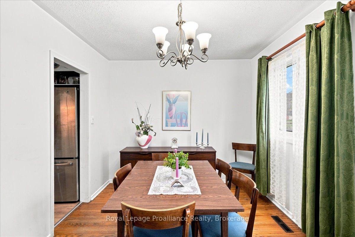 Photo 10 of 280 Haig Road, Belleville, Belleville Ward — HOMEH