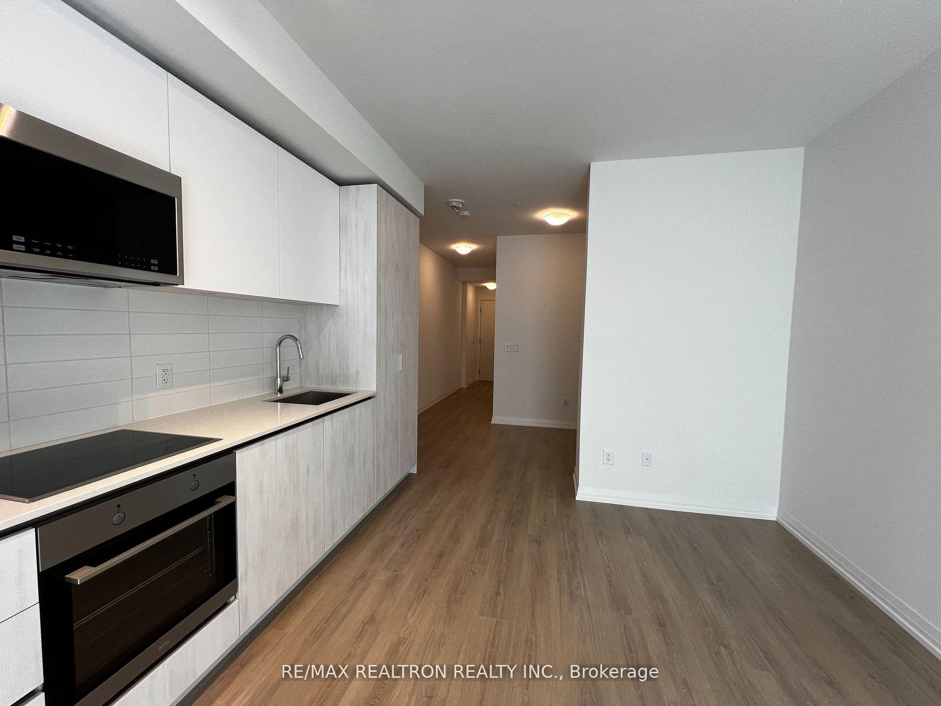 Photo 7 of Unit 1210, 8 Widmer Street, Toronto, Waterfront Communities — HOMEH