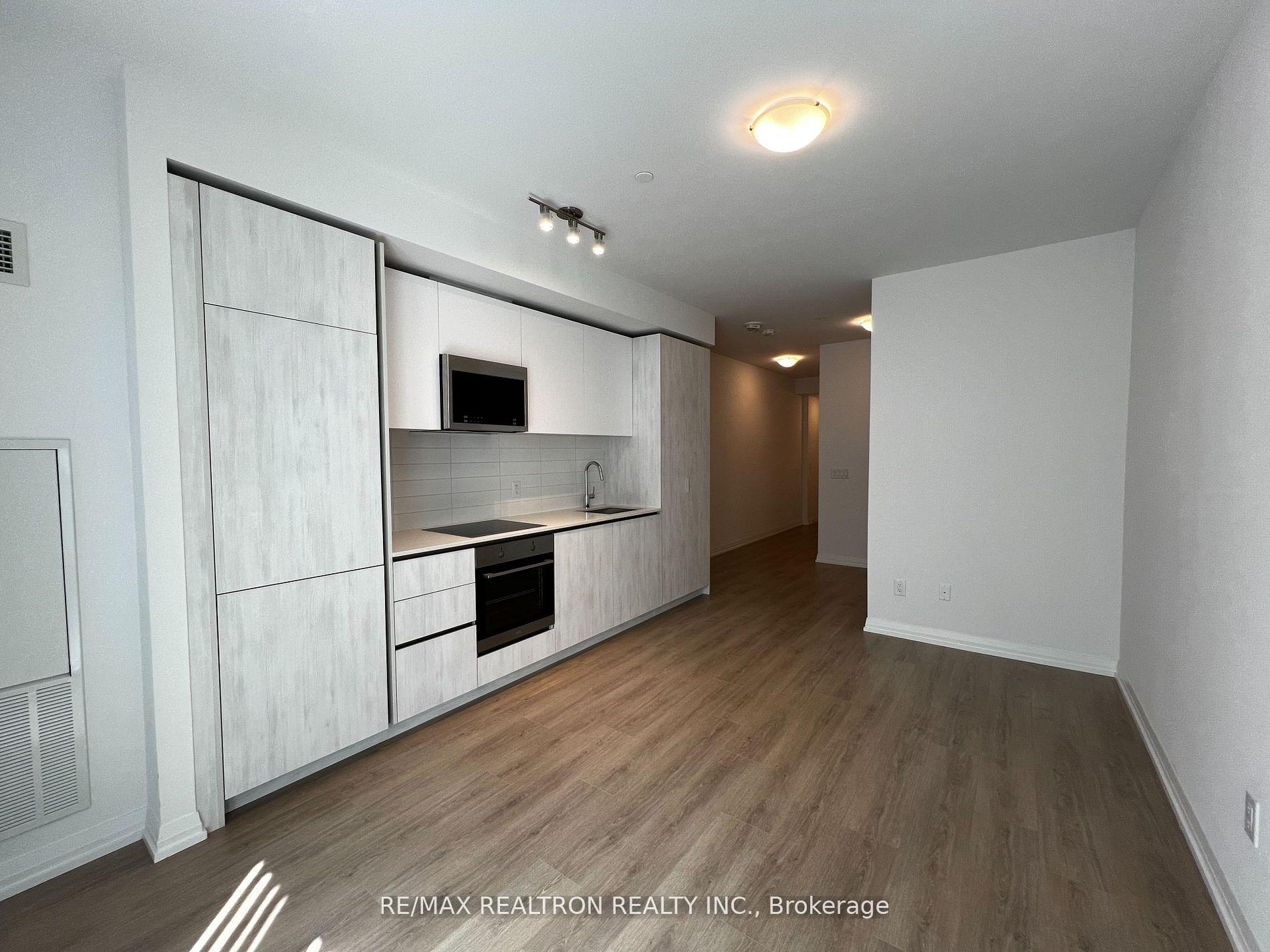 Photo 8 of Unit 1210, 8 Widmer Street, Toronto, Waterfront Communities — HOMEH