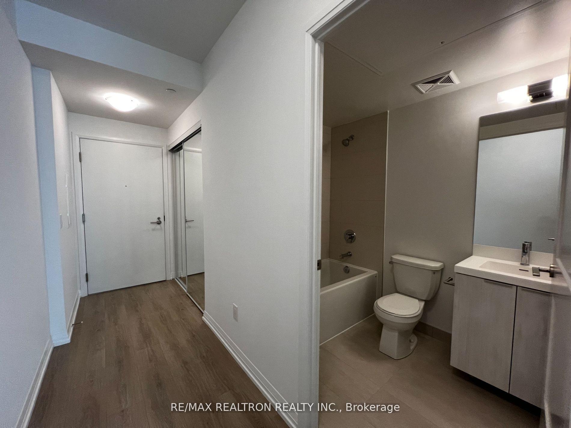 Photo 16 of Unit 1210, 8 Widmer Street, Toronto, Waterfront Communities — HOMEH